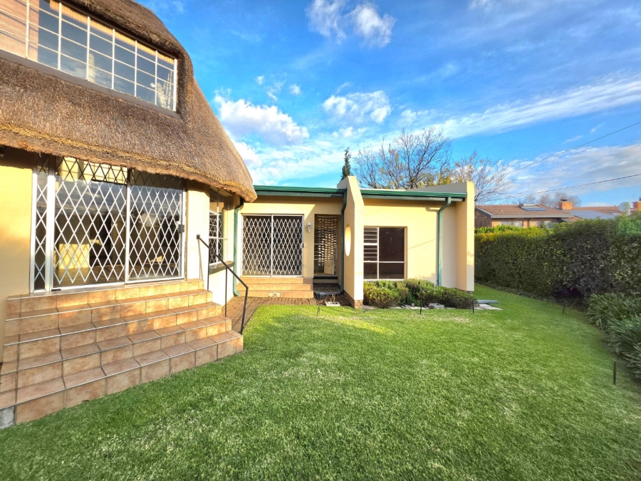 5 Bedroom Property for Sale in Panorama Free State